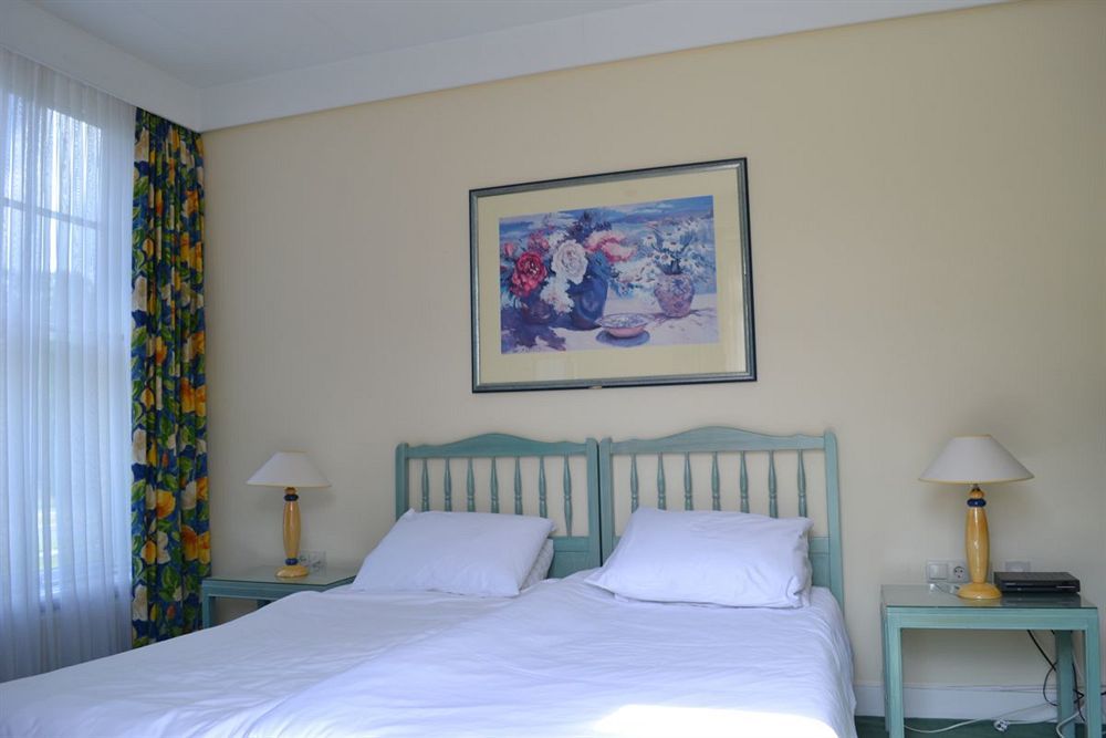 Landgoed & Restaurant Carelshaven 4*